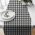 Cotton fabric 100% cotton, 125 g/m², width 160 cm, black triangles