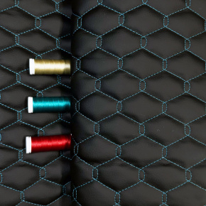 Ekokůže GEO barva černá prošívaná tyrkysovými nitěmi, metráž, 145 cm