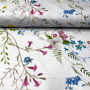 Bavlněná látka 100% bavlny, 125 g/m², šíře 160 cm, květiny modré a růžové na bílém