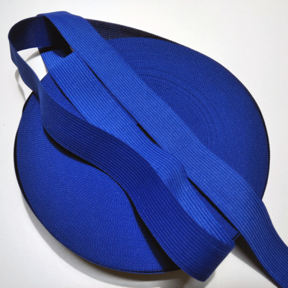 Lemovací proužek  PES 25 mm  barva chaber