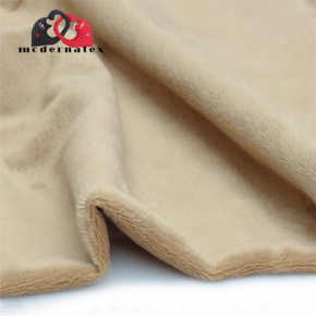 Látka minky jednobarevné, 220 g/m², šíře 160 cm, camel